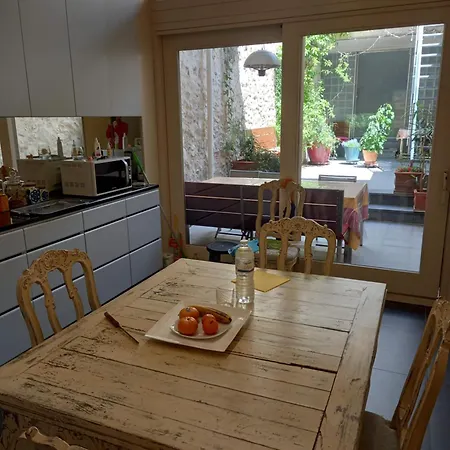 La Maison Bleue Bed and Breakfast Leucate